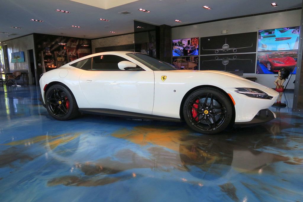 Used 2023 Ferrari Roma image 12