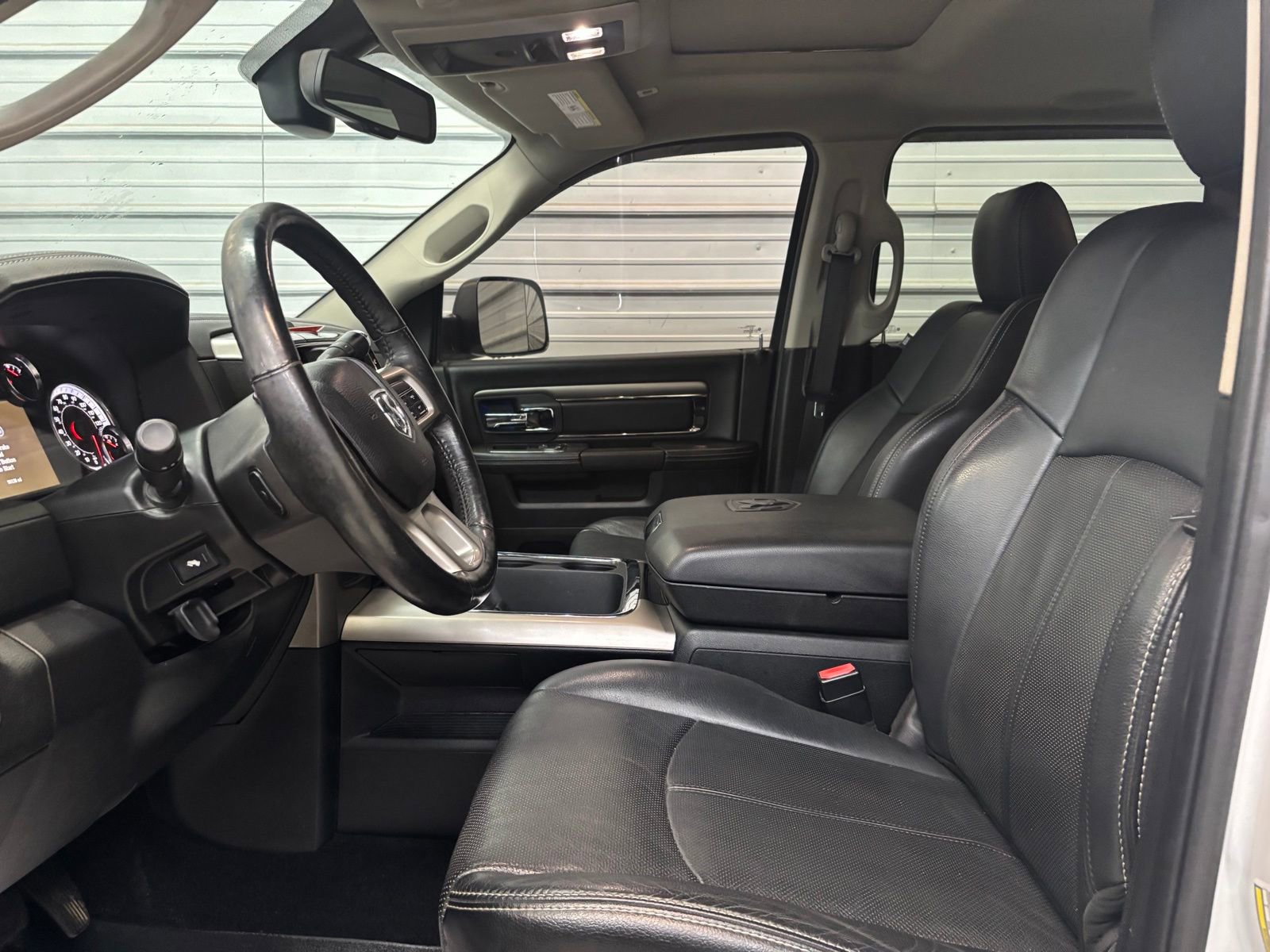 Used 2018 RAM 3500 Laramie w/ Sport Appearance Group image 10