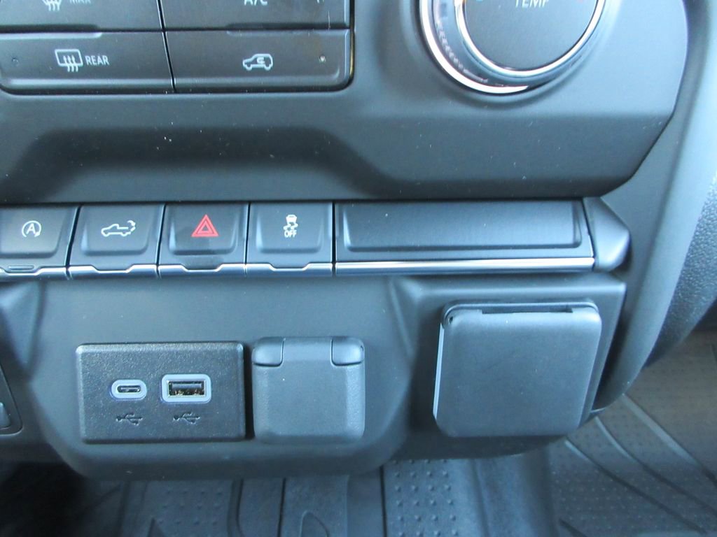New 2026 Chevrolet Silverado 1500 Custom w/ Turbomax Blackout Package image 31