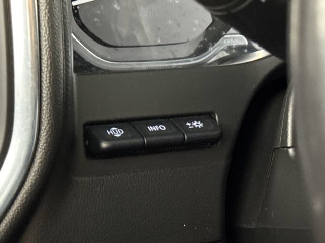 Used 2020 GMC Sierra 2500 AT4 w/ AT4 Premium Package AWD/4WD image 40