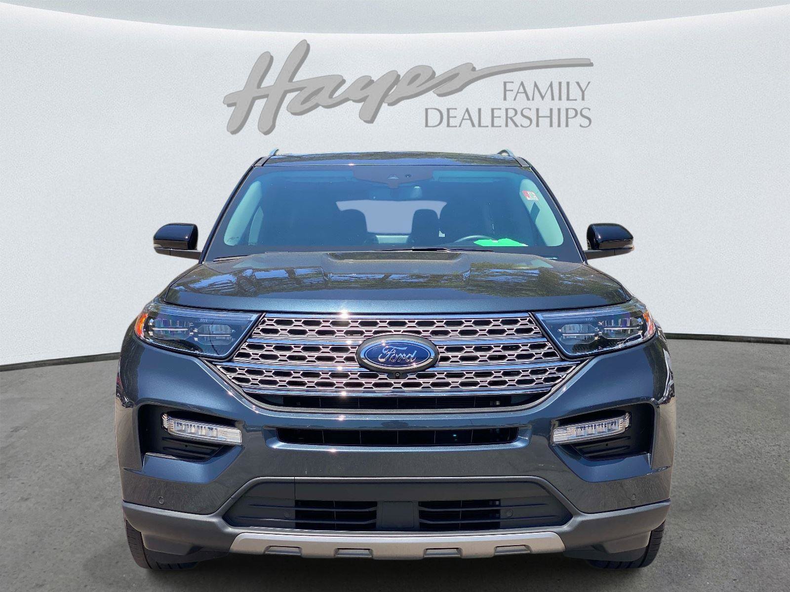 Used 2023 Ford Explorer Limited w/ Limited Technology Package RWD image 11