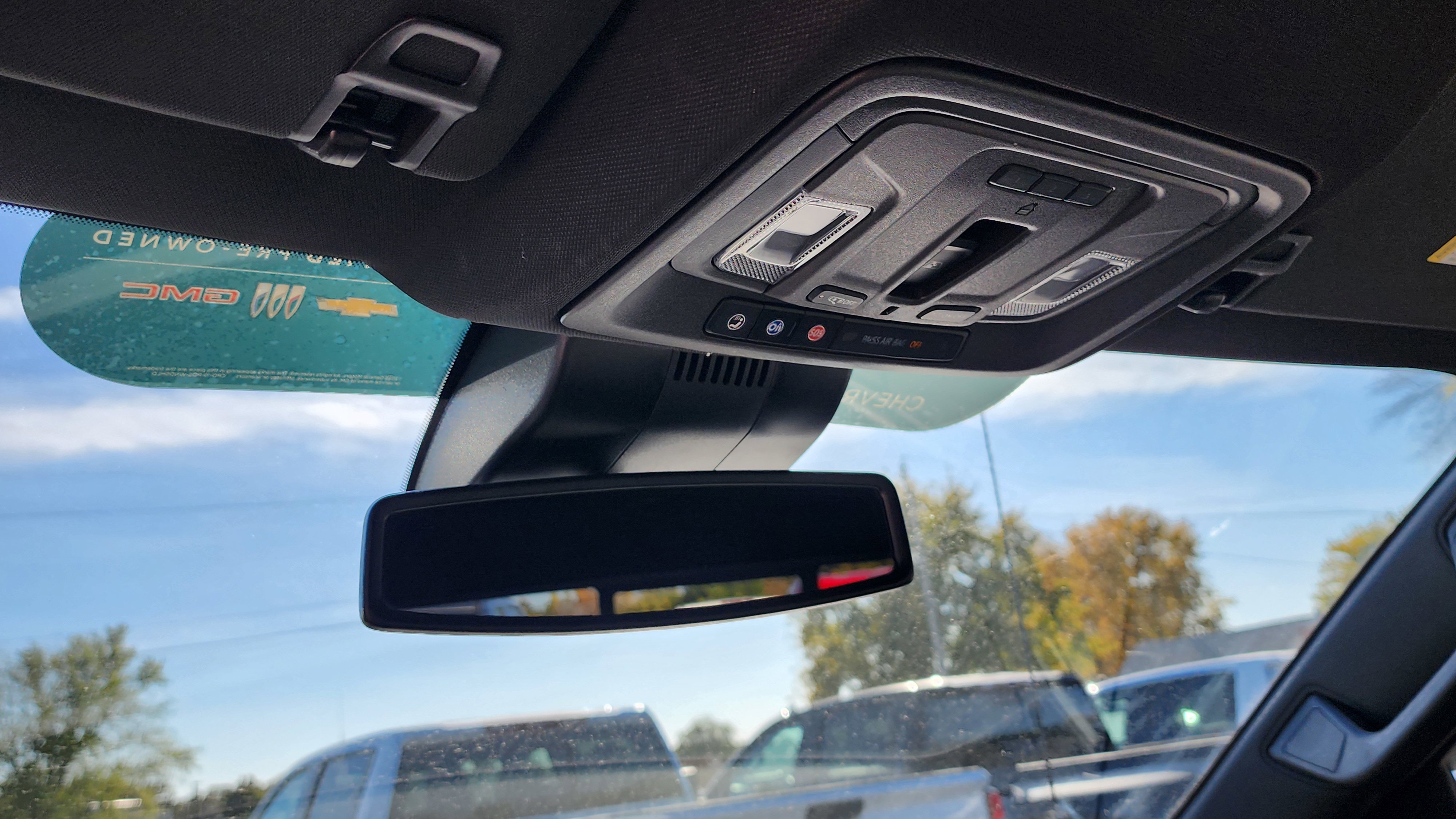 Certified 2025 Chevrolet Silverado 1500 LTZ w/ Z71 Off-Road Package image 18