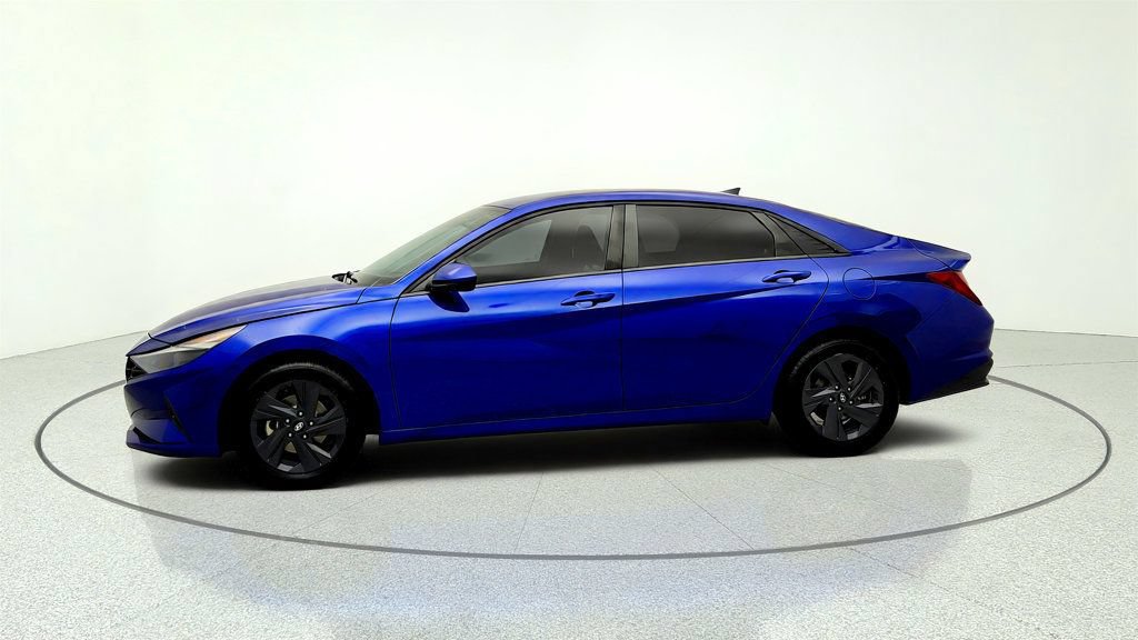 Used 2022 Hyundai Elantra SEL w/ Convenience Package FWD image 8