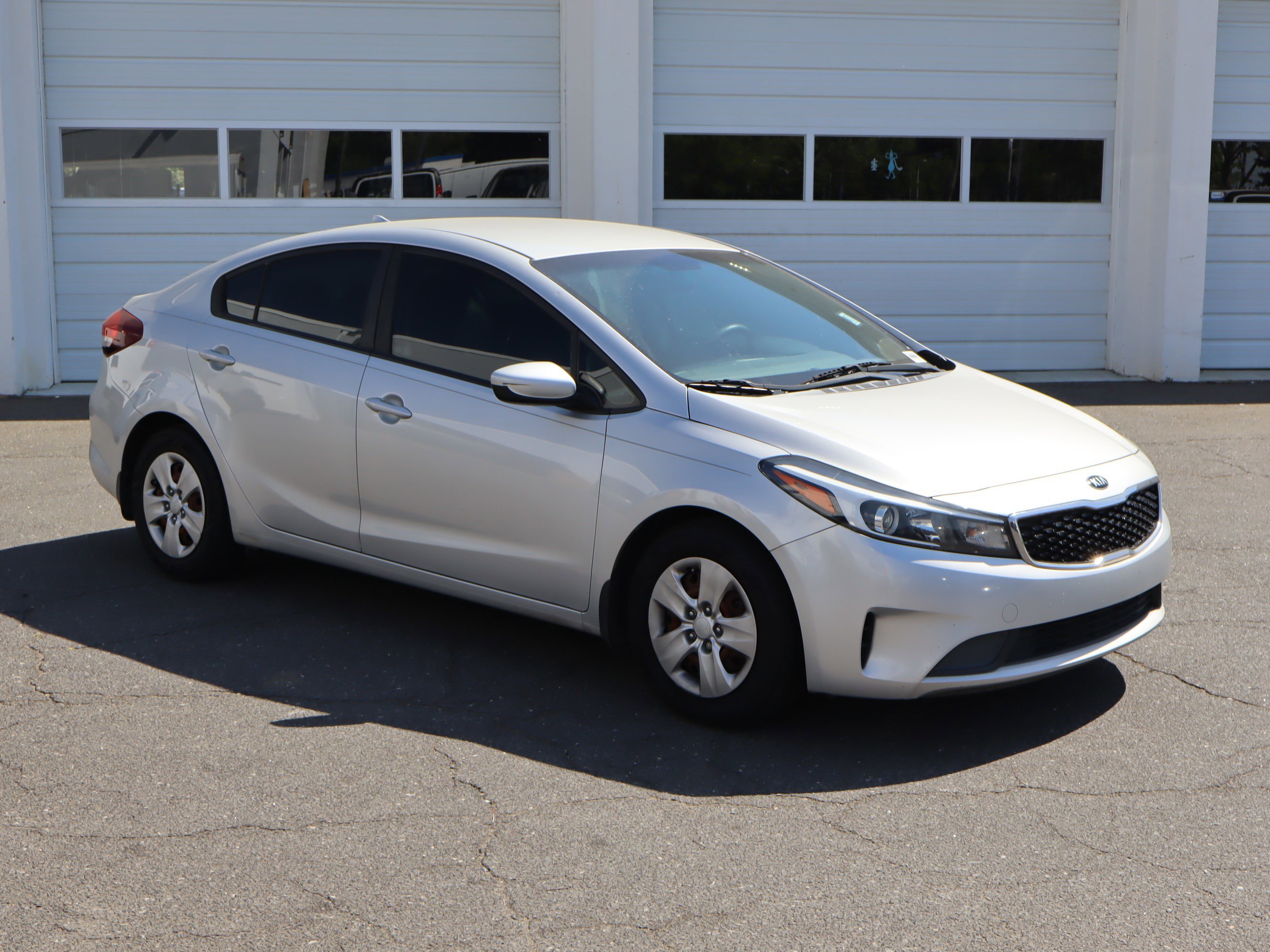 Used 2017 Kia Forte LX FWD image 13