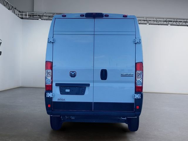 Used 2023 RAM ProMaster 2500 image 4