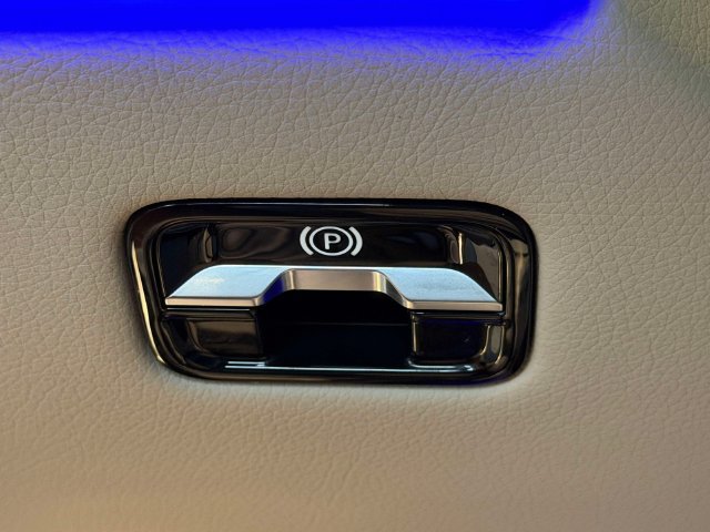 Certified 2024 Mercedes-Benz S 580 4MATIC Sedan w/ AMG Line image 20