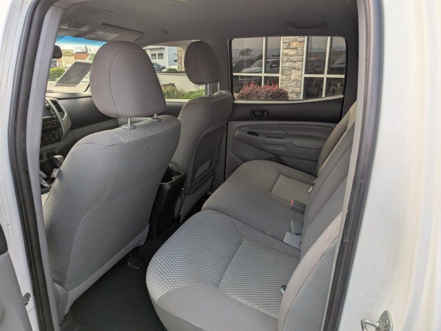 Used 2013 Toyota Tacoma 4x4 Double Cab w/ SR5 Pkg image 19