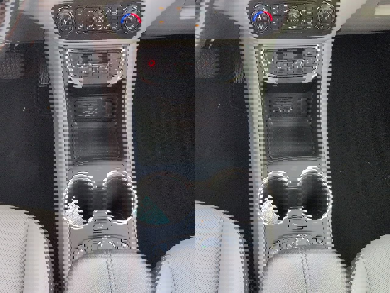 Certified 2022 GMC Terrain SLT w/ Tech Package image 28