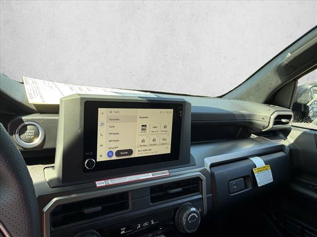 New 2026 Toyota 4Runner SR5 AWD/4WD image 13