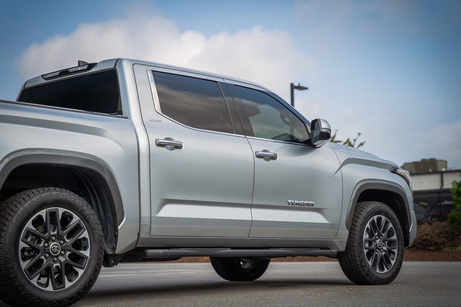 Used 2023 Toyota Tundra Limited w/ Power Package RWD image 10