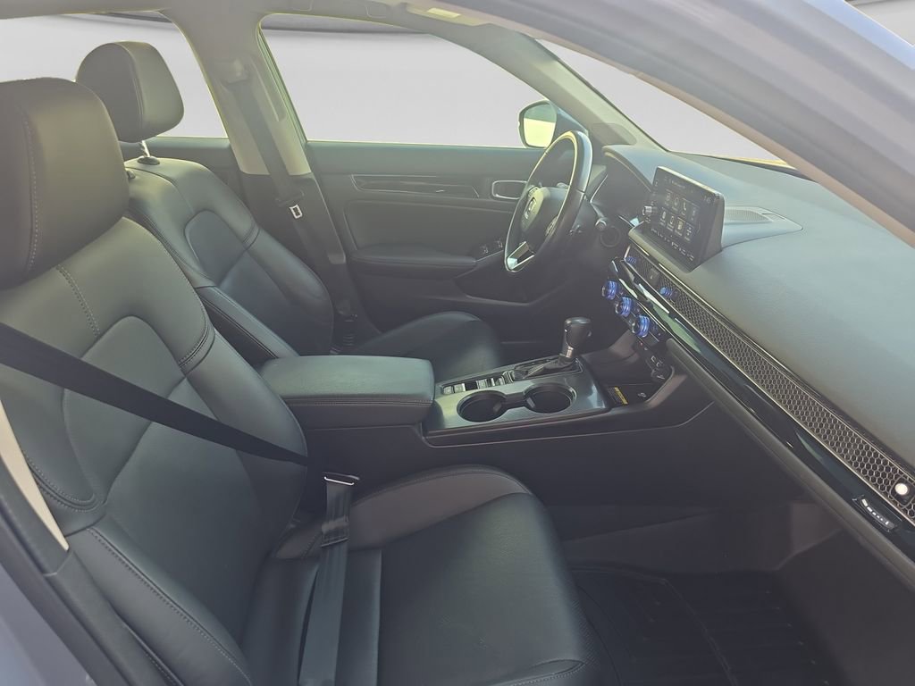 Used 2022 Honda Civic Touring image 17