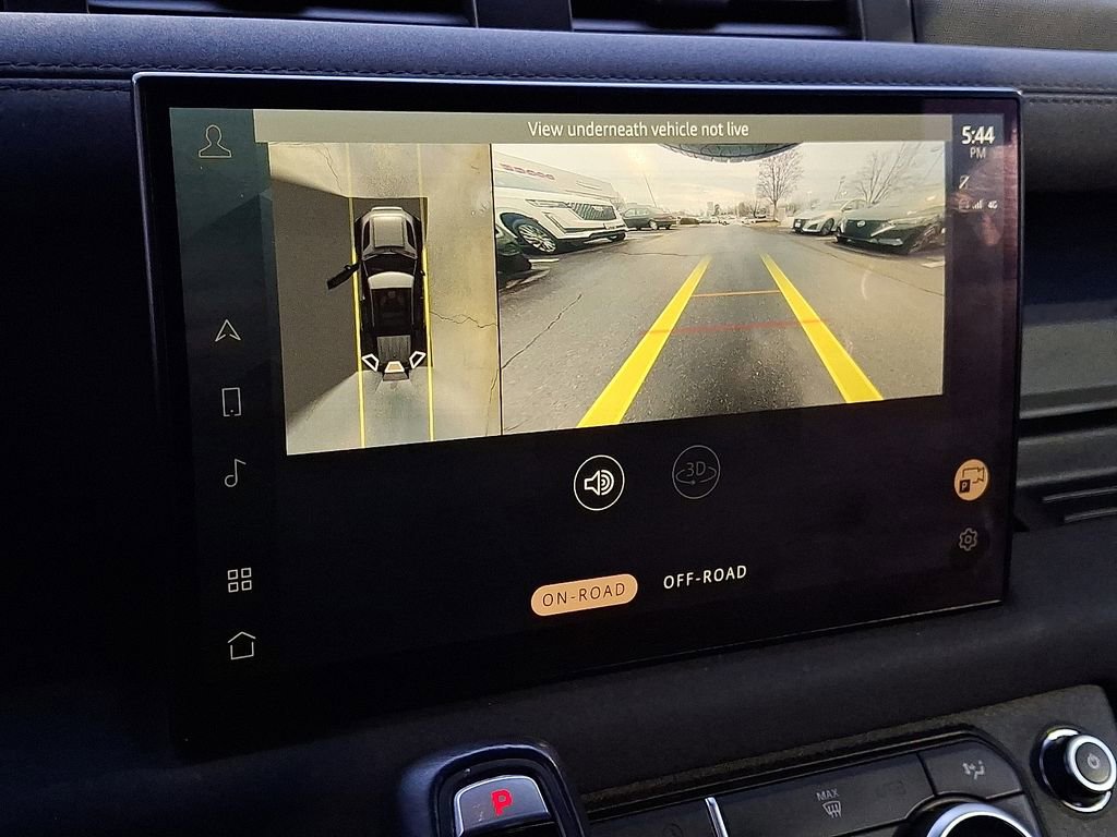 Used 2023 Land Rover Defender 110 X-Dynamic SE image 19