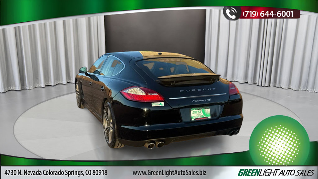 Used 2012 Porsche Panamera 4S image 3