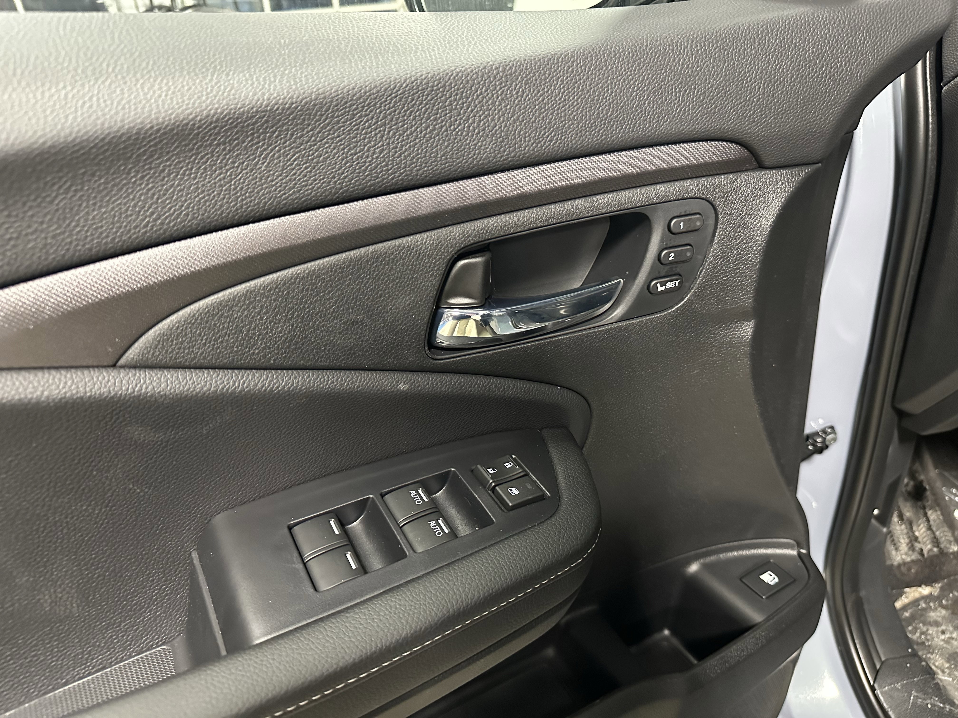 New 2026 Honda Ridgeline RTL image 16