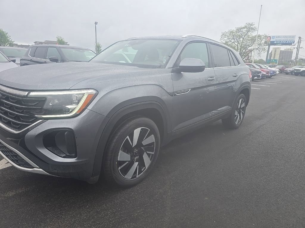 Used 2024 Volkswagen Atlas Cross Sport SE
