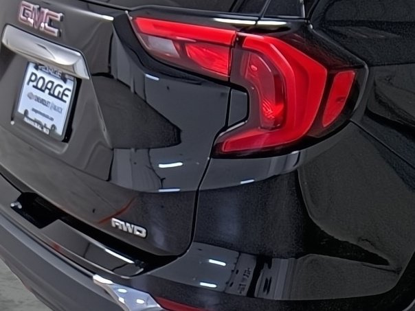 Used 2018 GMC Terrain SLT w/ Preferred Package AWD/4WD image 13