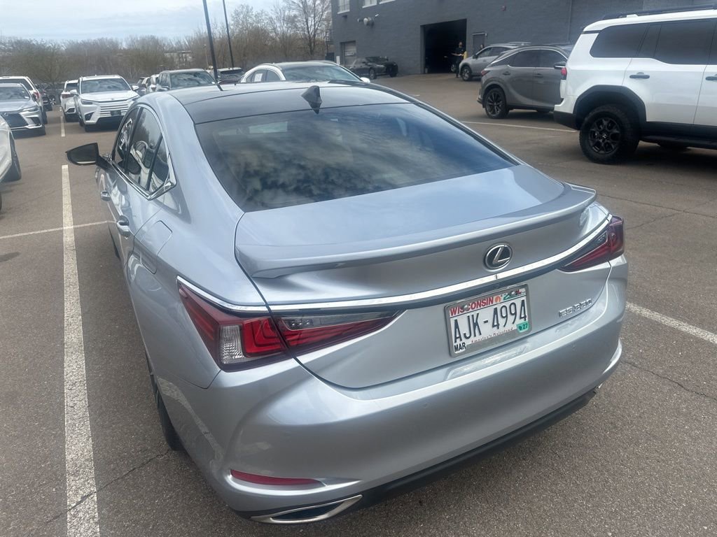 Certified 2023 Lexus ES 350 w/ Premium Package image 8