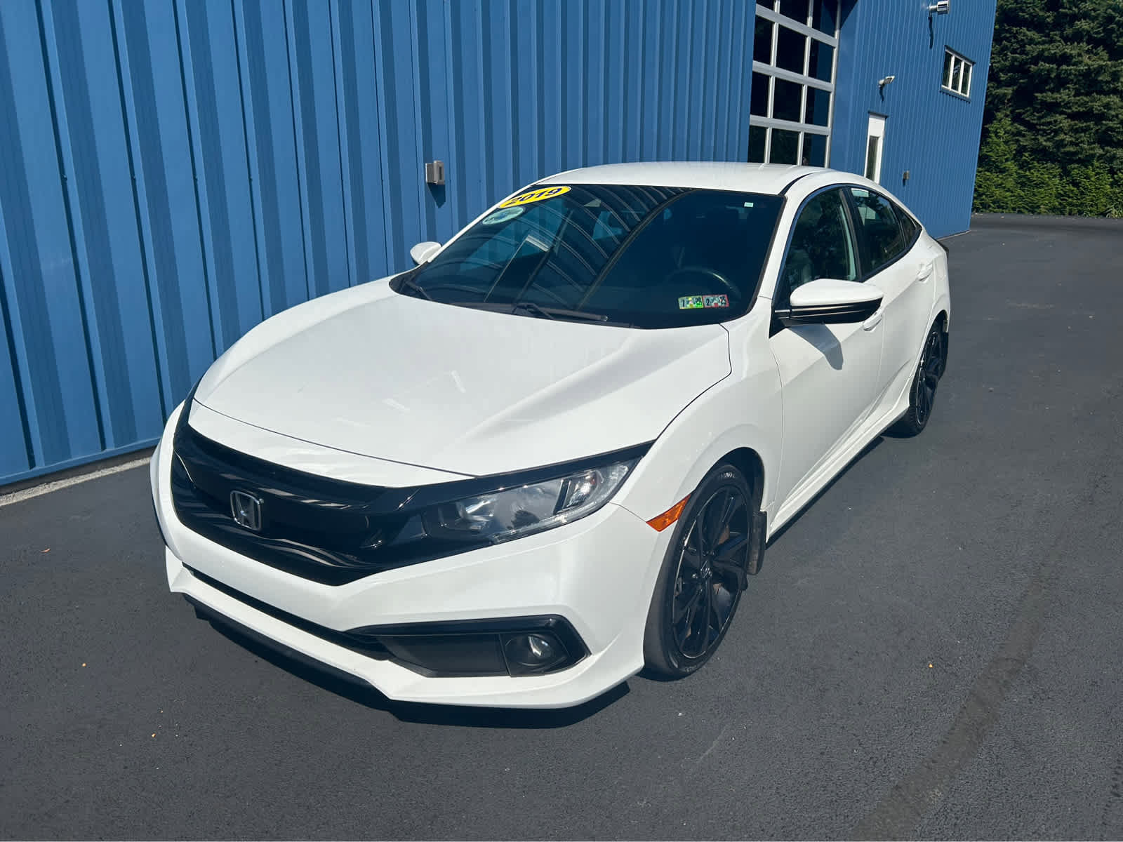Used 2019 Honda Civic Sport image 2