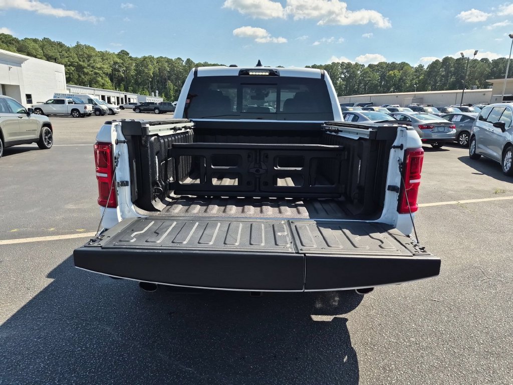 Used 2025 RAM 1500 Limited AWD/4WD image 28