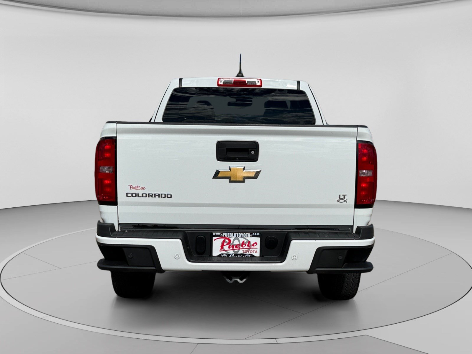 Used 2020 Chevrolet Colorado LT w/ Safety Package AWD/4WD image 4