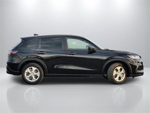 Used 2025 Honda HR-V LX image 3
