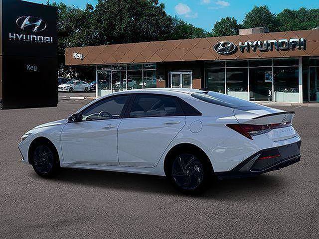 New 2026 Hyundai Elantra SEL FWD image 6