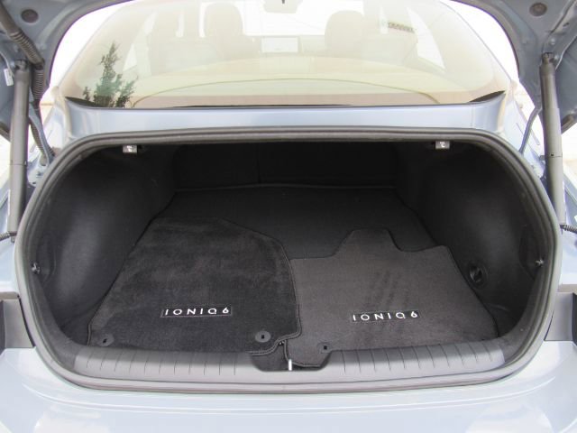 Used 2023 Hyundai Ioniq 6 SEL image 26