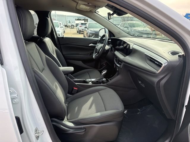 Used 2024 Buick Encore GX Preferred image 48