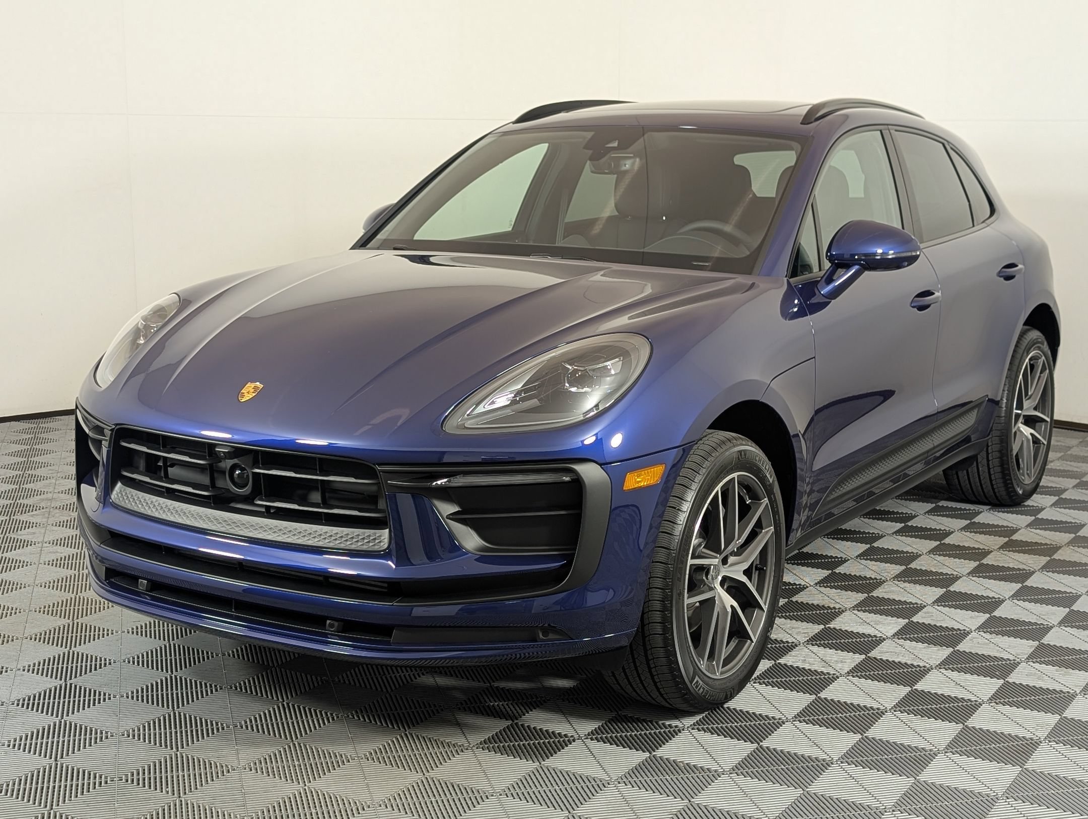 Certified 2025 Porsche Macan