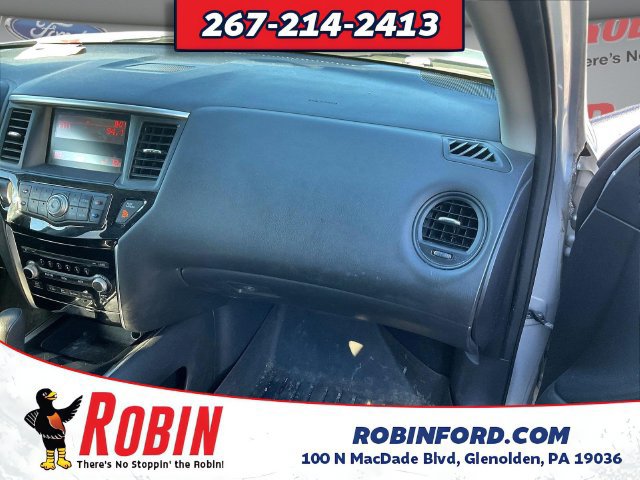Used 2014 Nissan Pathfinder S AWD/4WD image 24