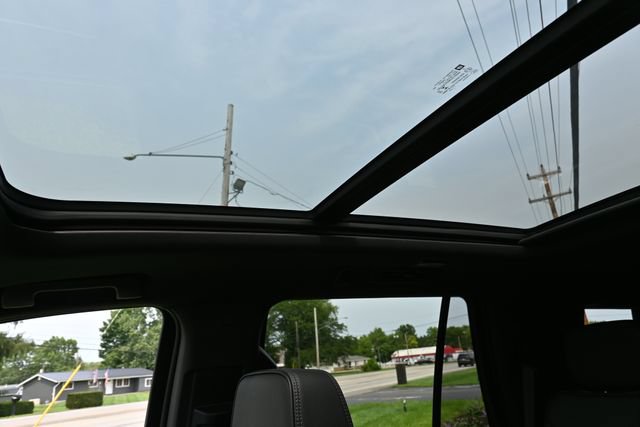 Used 2022 GMC Yukon Denali w/ Max Trailering Package AWD/4WD image 38