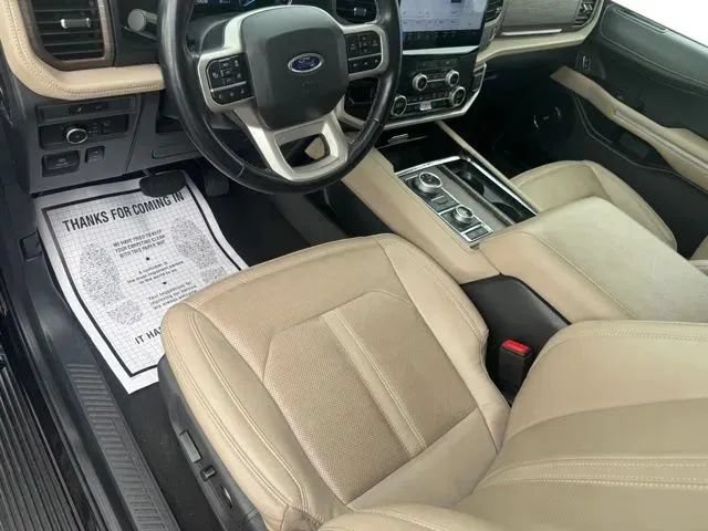Used 2024 Ford Expedition Limited AWD/4WD image 10