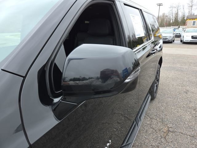 Used 2023 Chevrolet Suburban LT w/ Luxury Package AWD/4WD image 41