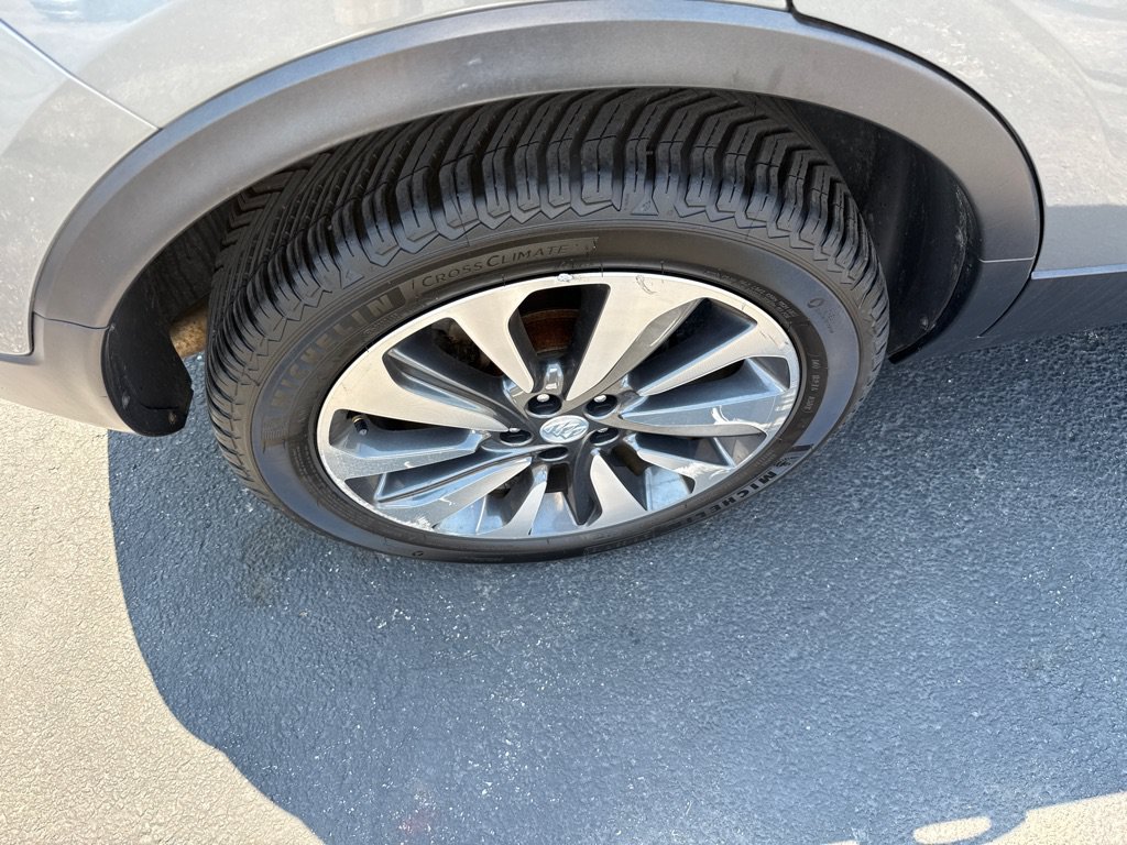 Used 2019 Buick Encore Essence AWD/4WD image 10