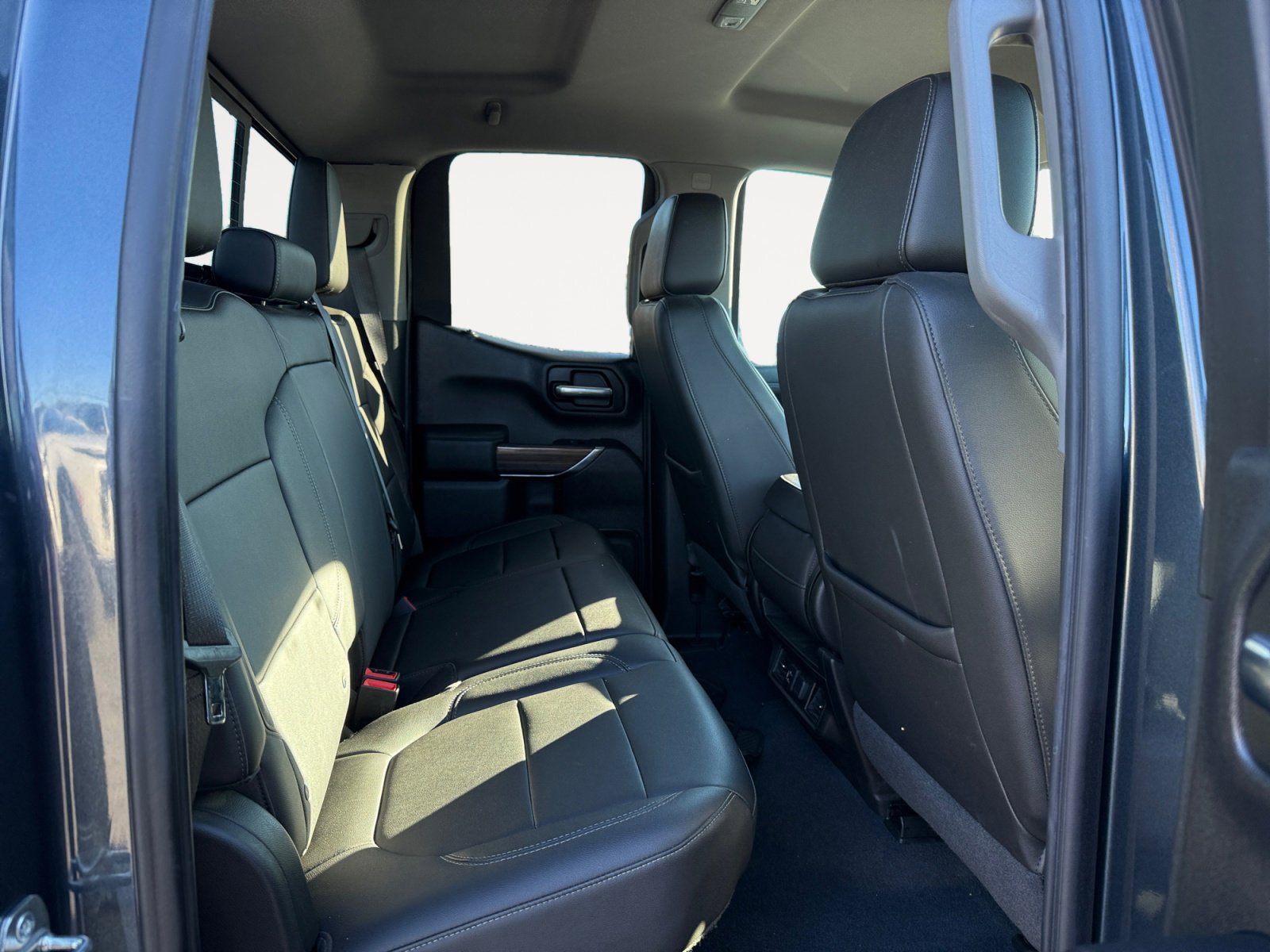 Used 2019 Chevrolet Silverado 1500 LT w/ All-Star Edition image 18