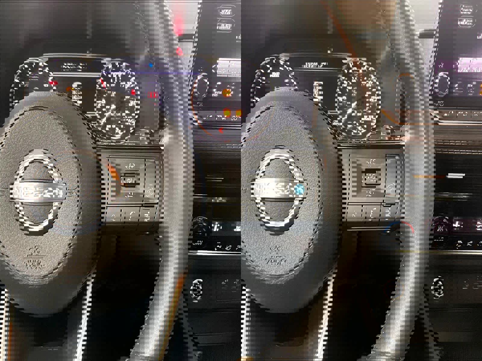 Certified 2023 Nissan Rogue SV w/ SV Premium Package image 23