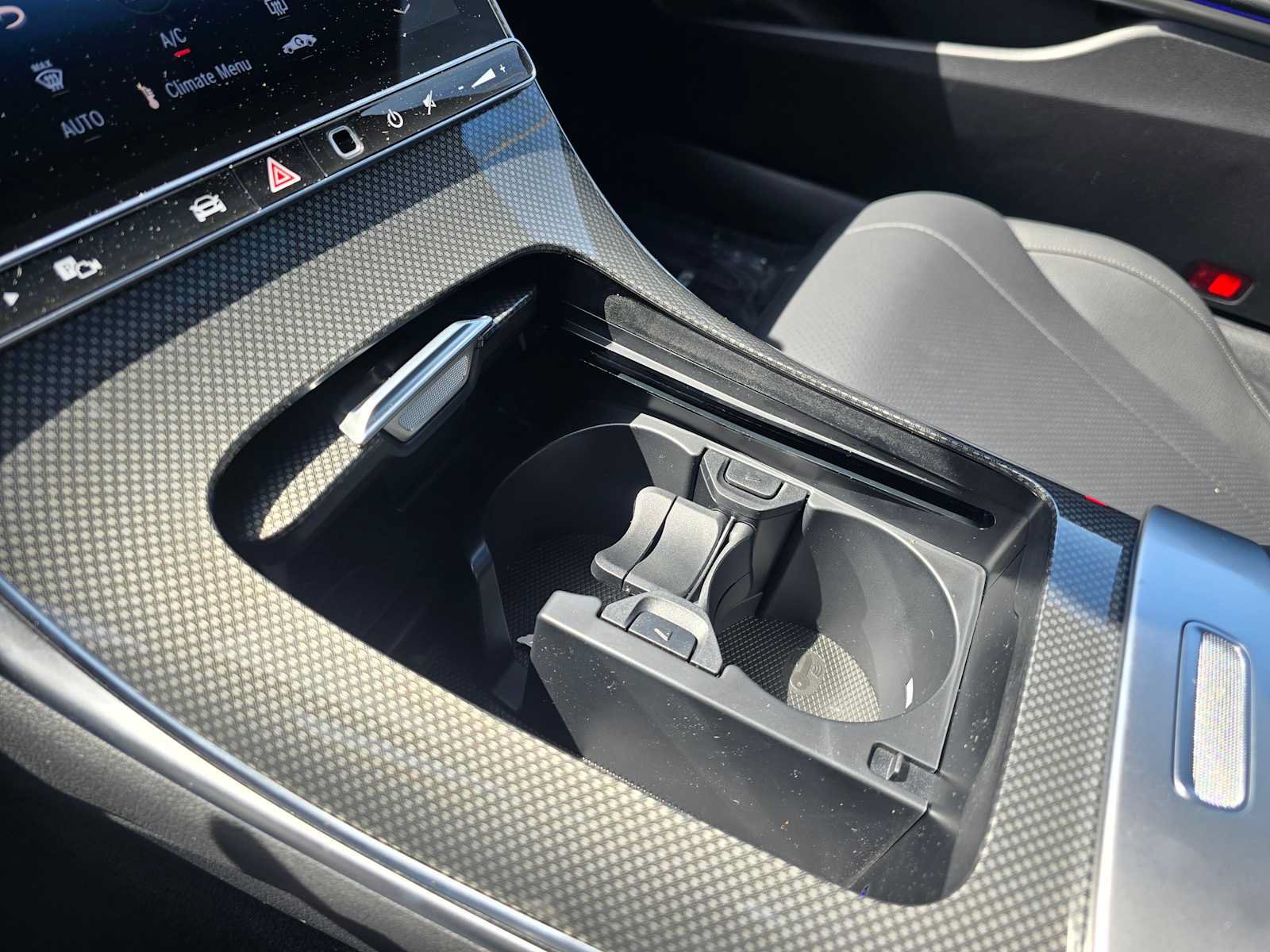 New 2026 Mercedes-Benz CLE 300 4MATIC Coupe image 25