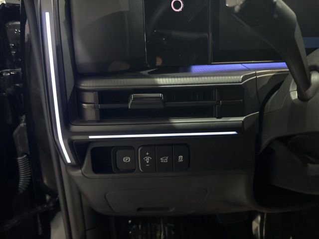 Used 2025 Hyundai Santa Fe Calligraphy image 14