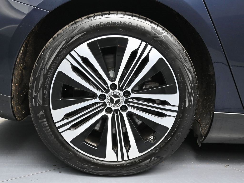 Used 2022 Mercedes-Benz EQS 450+ Sedan image 14