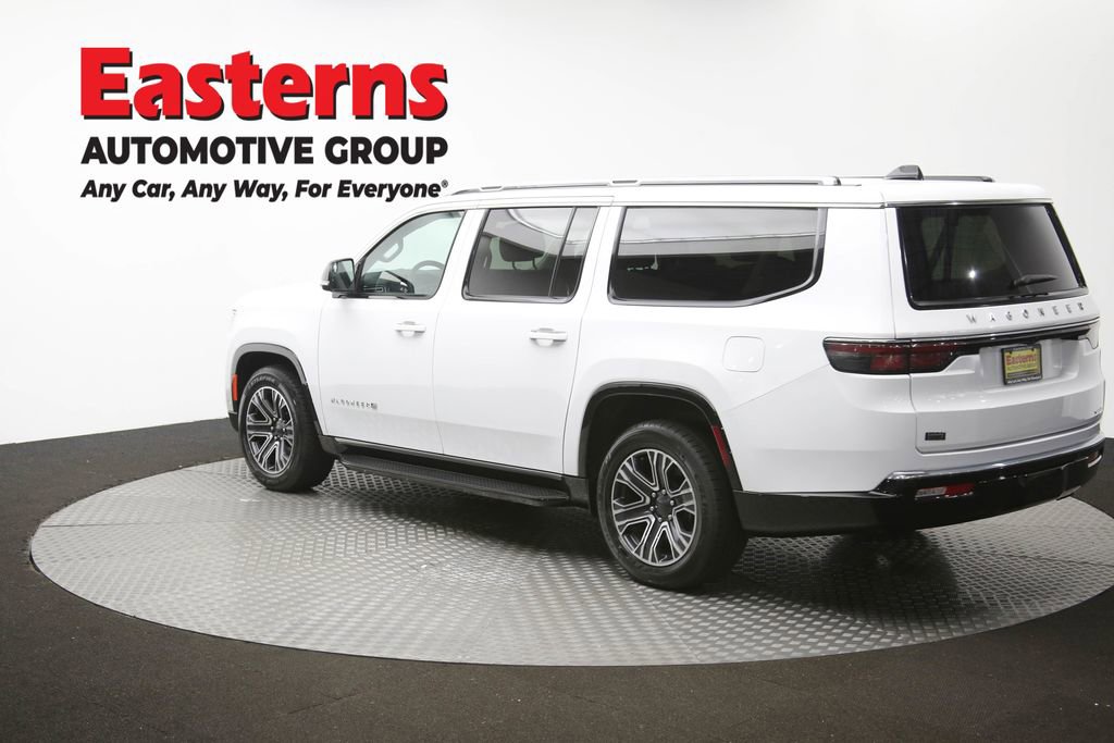 Used 2024 Jeep Wagoneer L Series II w/ Flexible Seating Group RWD image 67