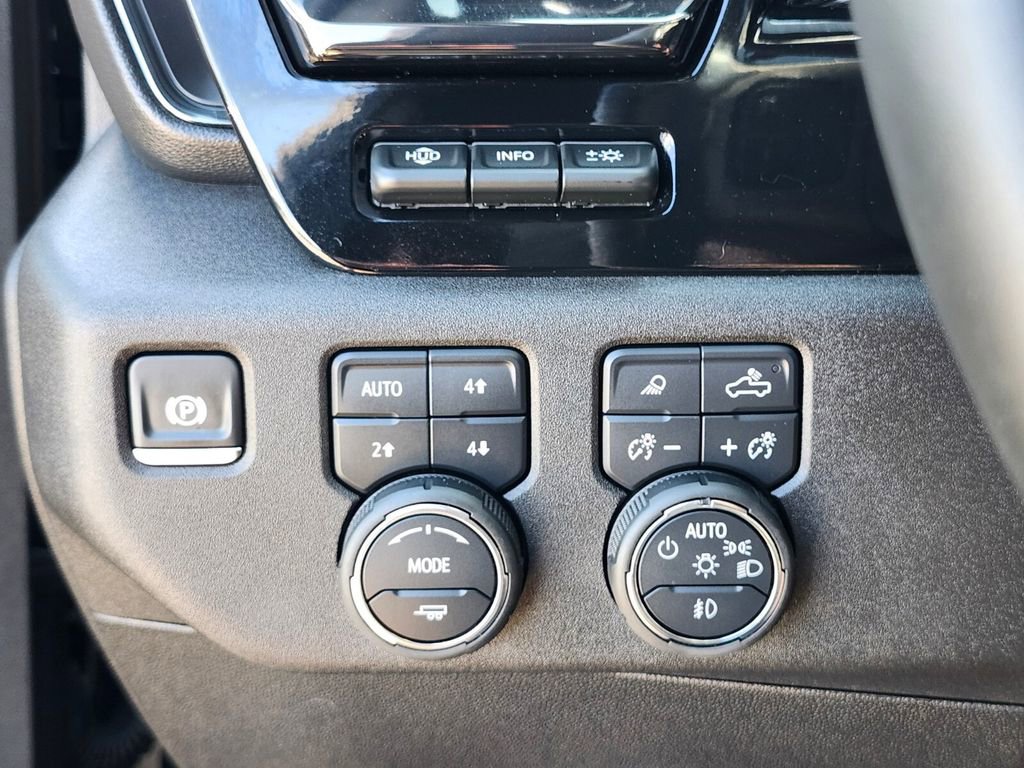Used 2025 Chevrolet Silverado 2500 ZR2 w/ ZR2 Bison Edition AWD/4WD image 22