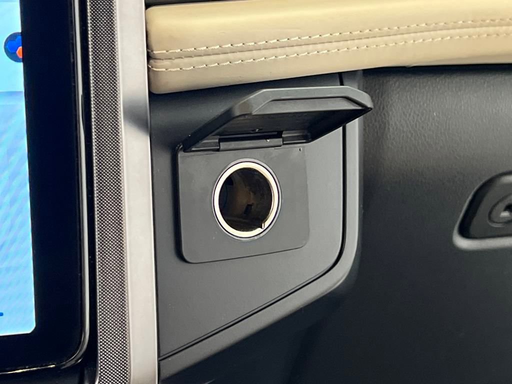 Used 2023 Ford Expedition Max Platinum image 60