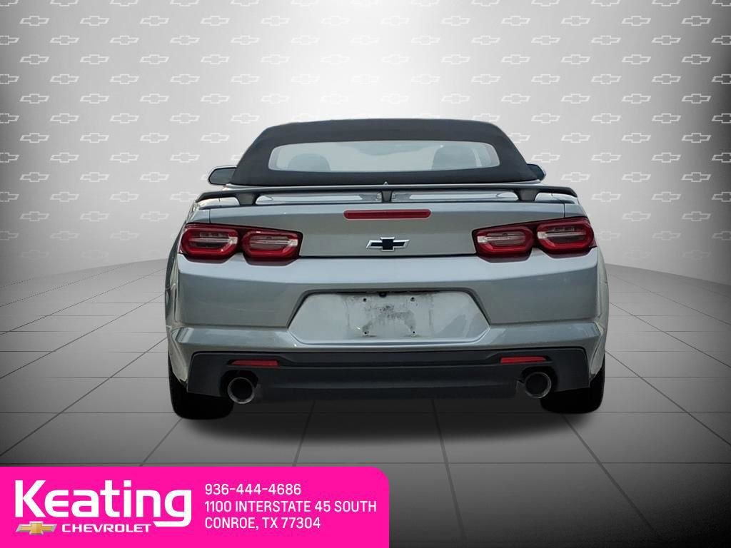 Used 2023 Chevrolet Camaro LT w/ Technology Package RWD image 7