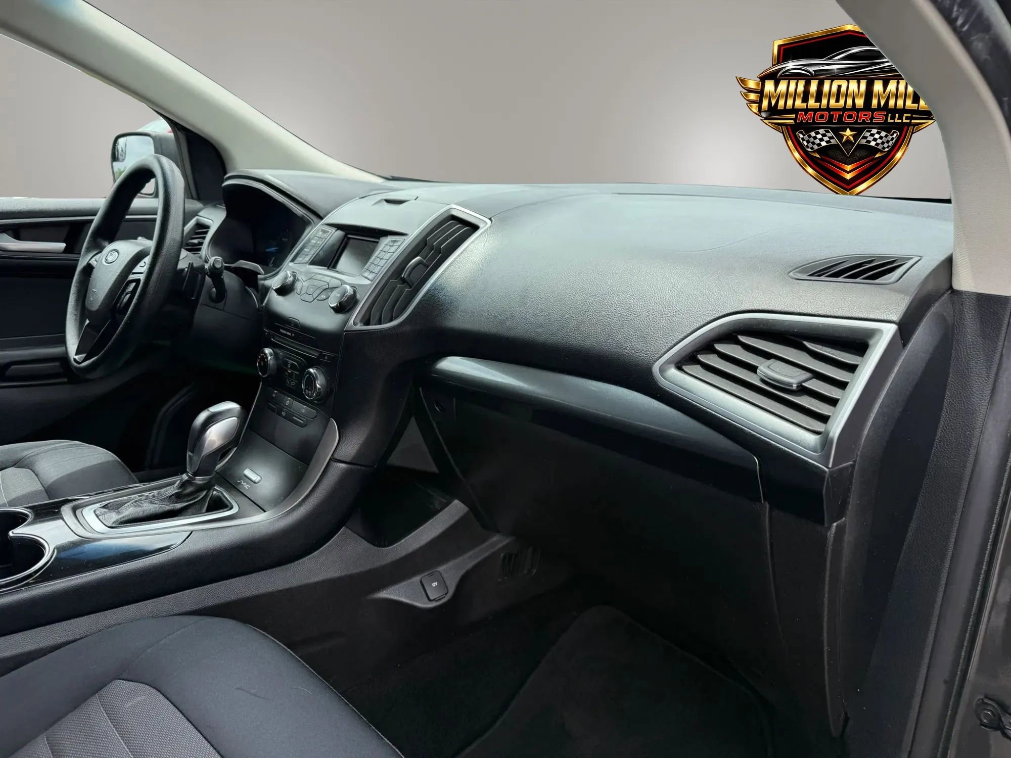 Used 2017 Ford Edge SE AWD/4WD image 19