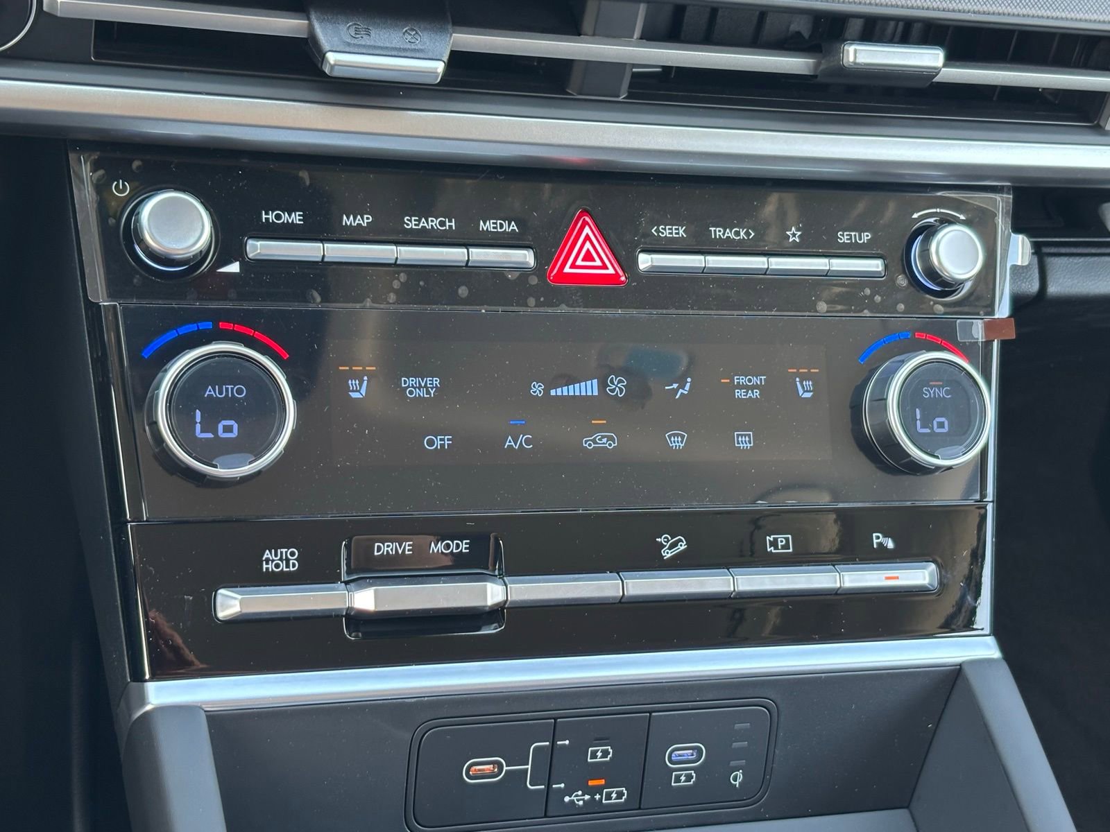 New 2026 Hyundai Santa Fe SEL FWD image 22