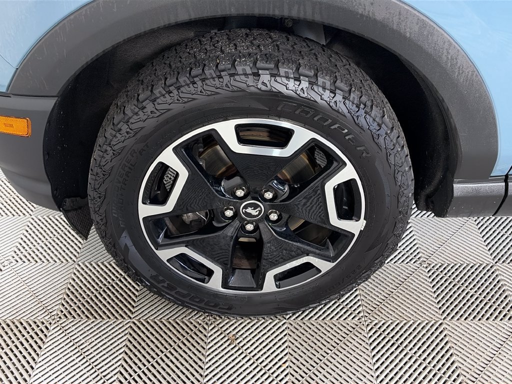 Certified 2022 Ford Bronco Sport Outer Banks AWD/4WD image 8