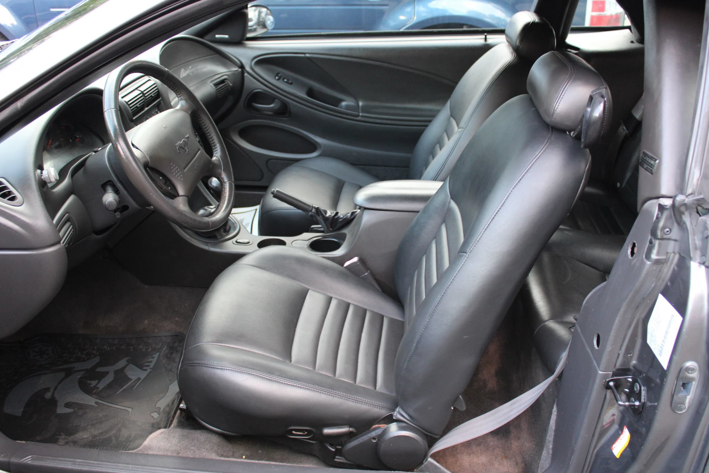 Used 2004 Ford Mustang GT RWD image 21