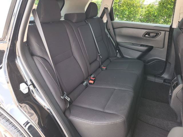 Certified 2025 Nissan Rogue S FWD image 15