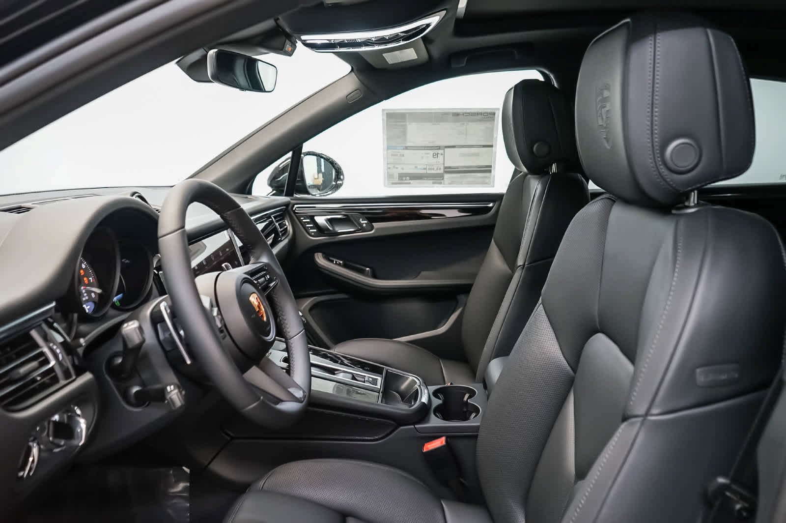 New 2026 Porsche Macan S AWD/4WD image 23