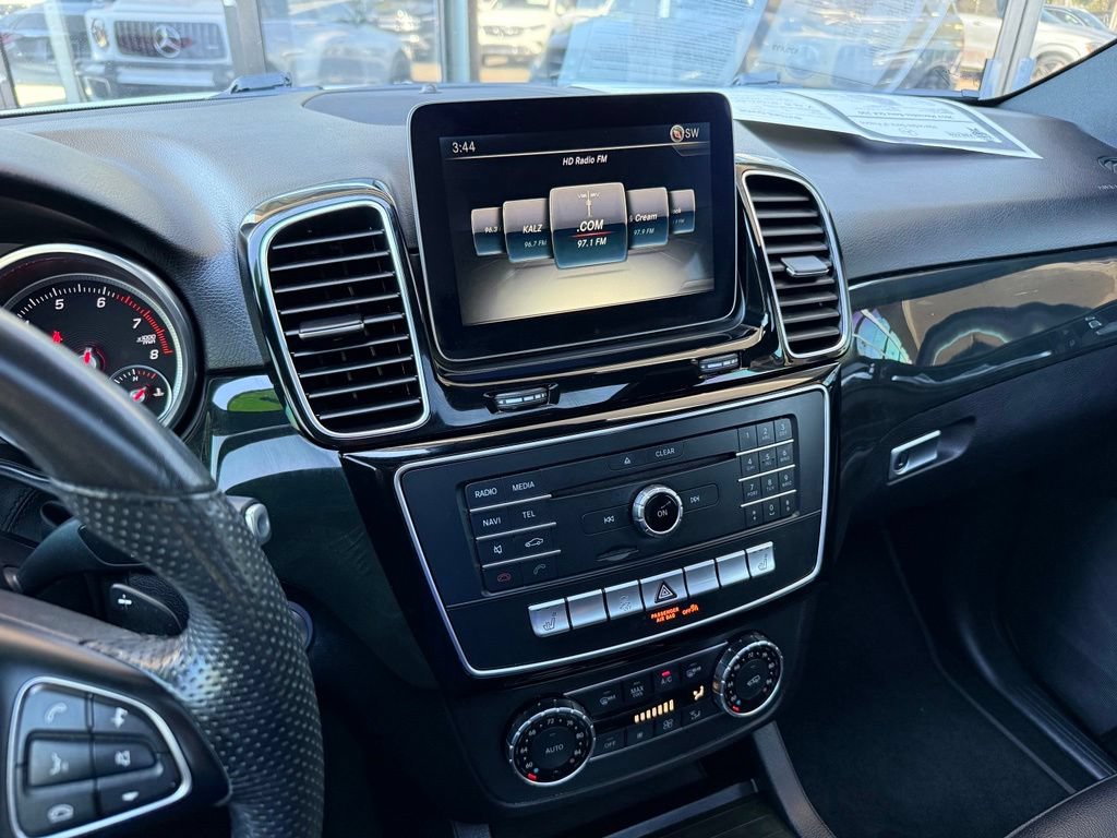 Used 2017 Mercedes-Benz GLE 350 image 22